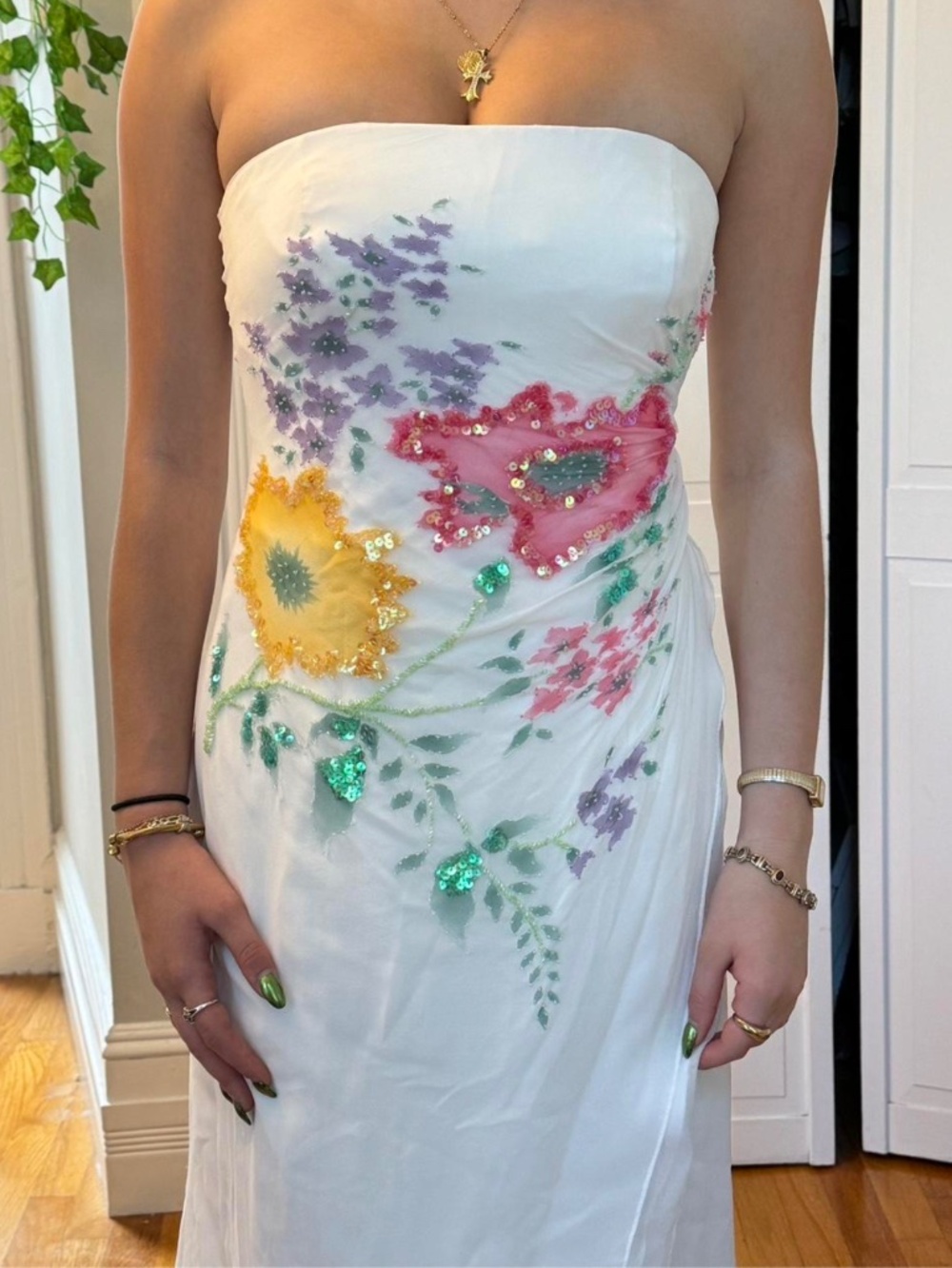 Vintage flower embroidered gown